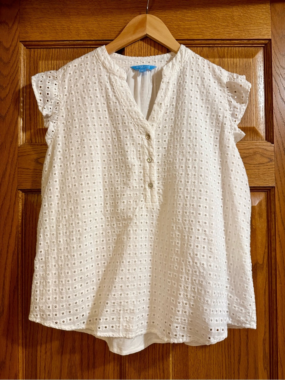 Draper James White Eyelet Cap-Sleeve Henley Blouse - size M